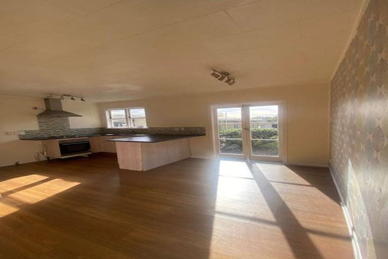 Photo of property in 152 Manuroa Road, Takanini, 2112