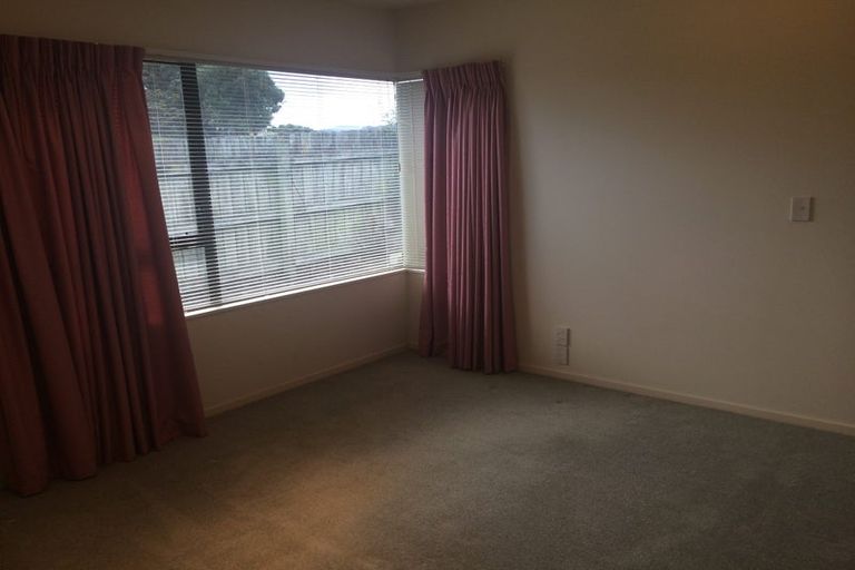 Photo of property in 16a Monorgan Road, Strathmore Park, Wellington, 6022