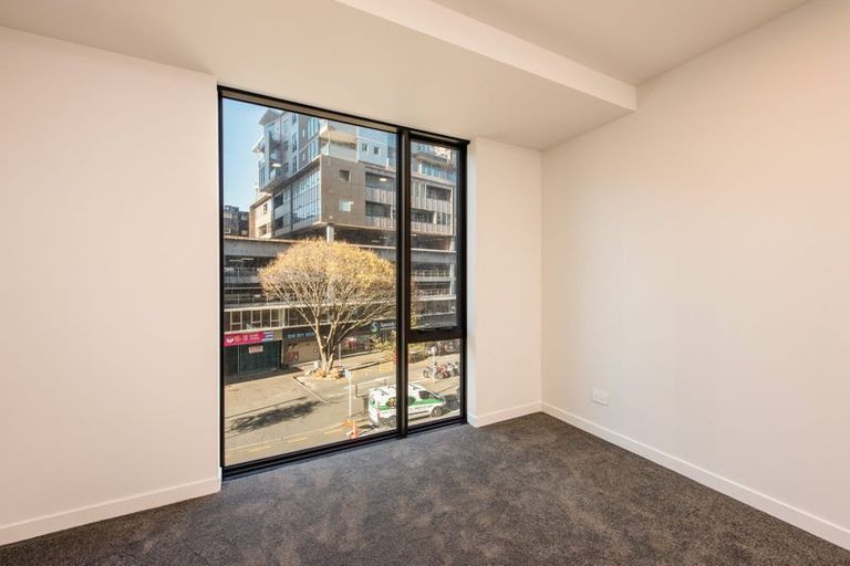 Photo of property in Pinnacle Apartments, E202/160 Victoria Street, Te Aro, Wellington, 6011