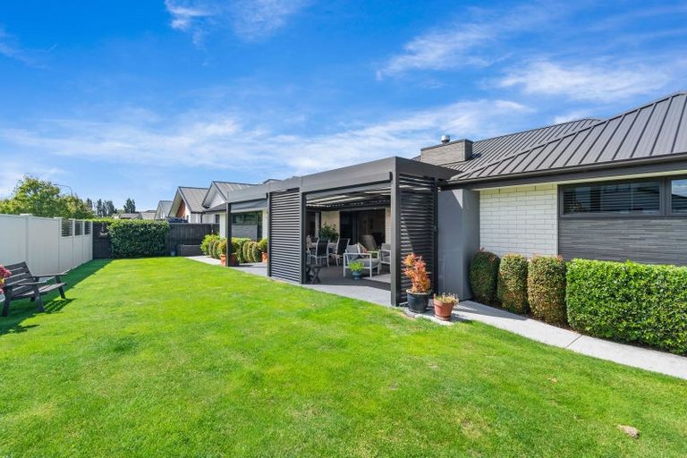 Photo of property in 2 Bronco Drive, Aidanfield, Christchurch, 8025