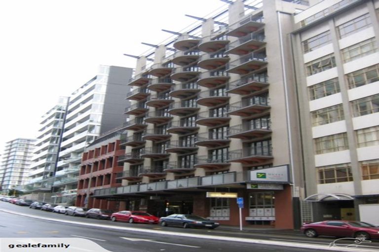 Photo of property in Atrium Towers, 1g/154 The Terrace, Wellington Central, Wellington, 6011