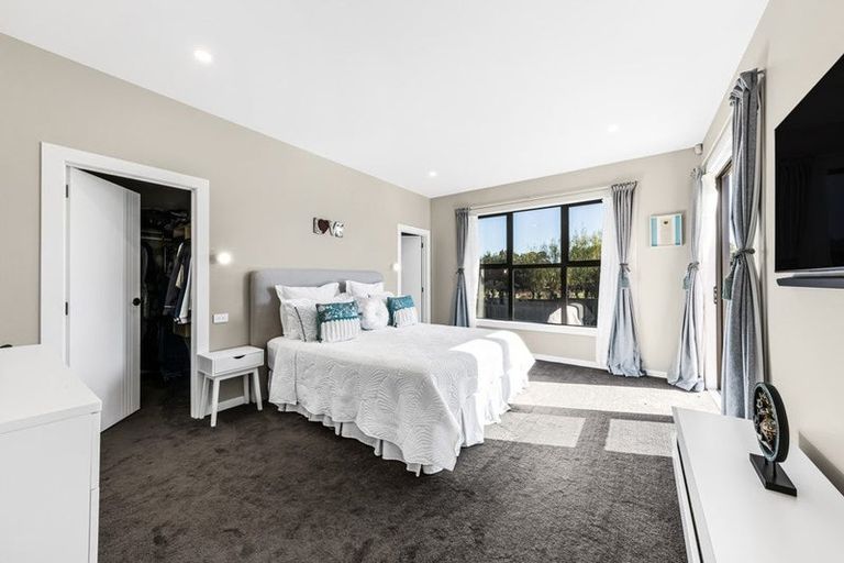 Photo of property in 47 Pukemarino Road, Waimauku, 0812