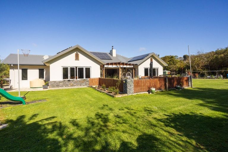 Photo of property in 122b Rutherglen Road, Rutherglen, Greymouth, 7805
