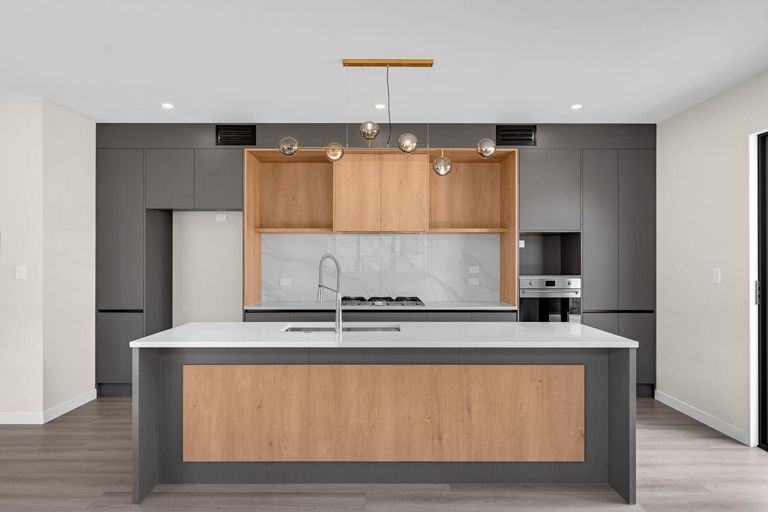 Photo of property in 31 Kaitiaki Drive, Clarks Beach, 2122