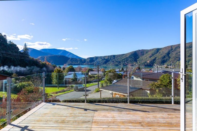 Photo of property in 2 Takorika Street, Havelock, 7100