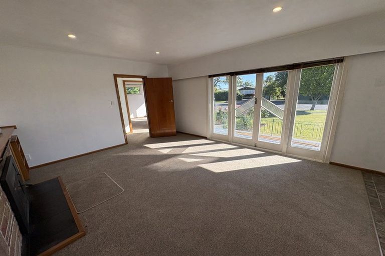 Photo of property in 15 Wycliffe Street, Onekawa, Napier, 4110