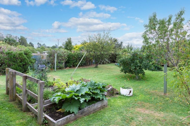 Photo of property in 3 Atkinson Street, Woodville, 4920