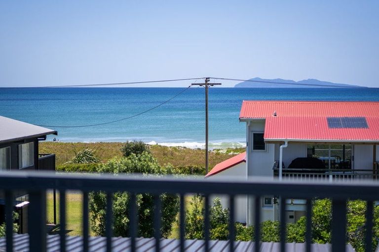 Photo of property in 271 Seaforth Road, Waihi Beach, 3611
