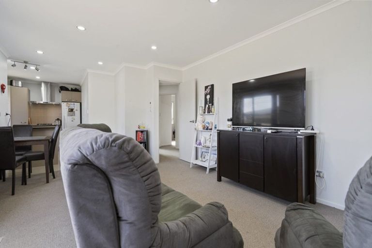 Photo of property in 12a Frederick Place, Whalers Gate, New Plymouth, 4310
