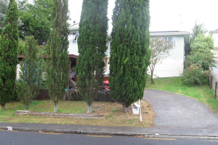 Photo of property in 15 Finn Place, Totara Vale, Auckland, 0629