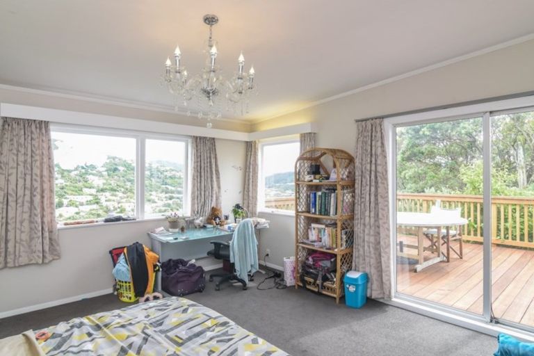 Photo of property in 115 Donald Street, Karori, Wellington, 6012