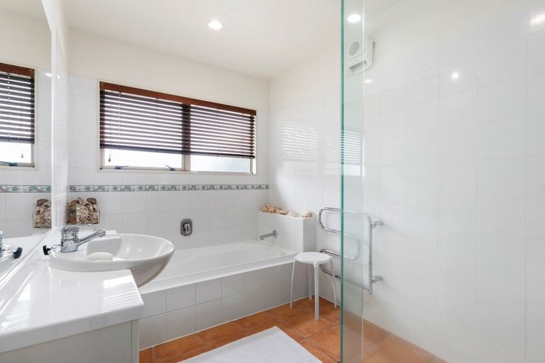 Photo of property in 185a Oceanbeach Road, Mount Maunganui, 3116