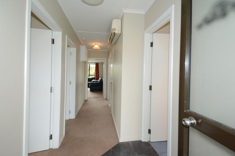 Photo of property in 4 Milford Avenue, Calton Hill, Dunedin, 9012