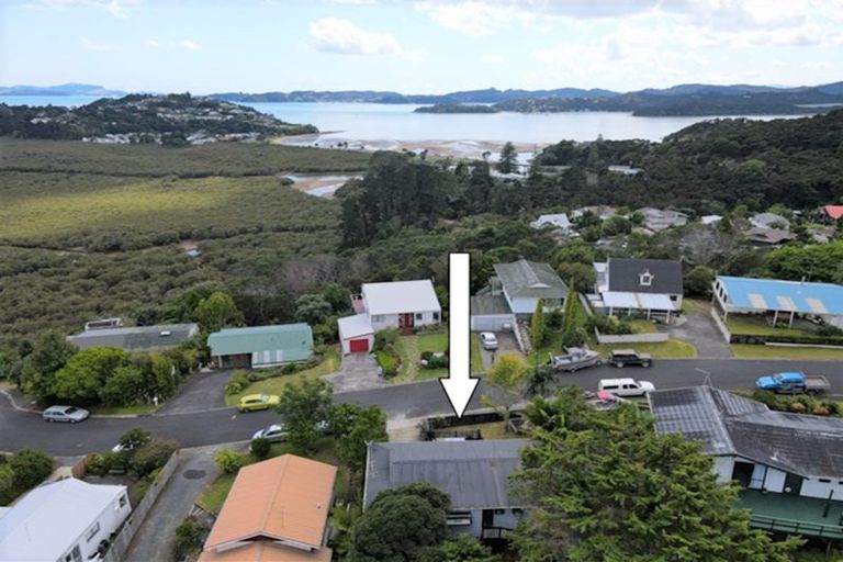 Photo of property in 13 Tui Grove, Paihia, 0200