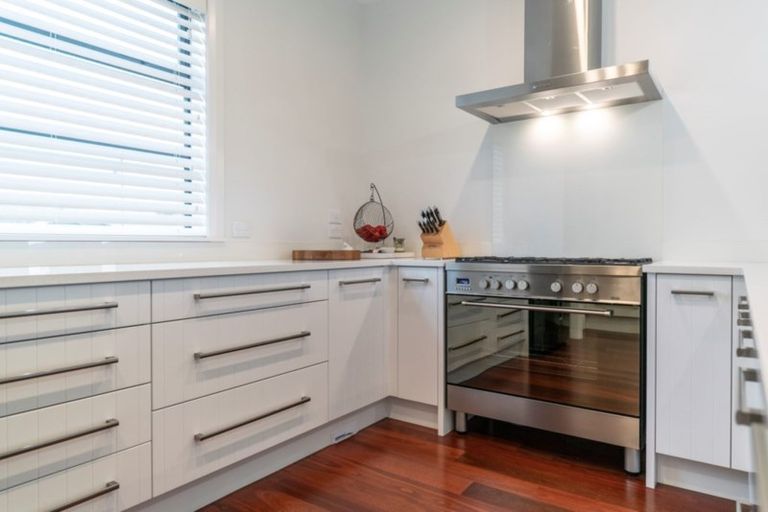 Photo of property in 5 Garland Lane, Leamington, Cambridge, 3432