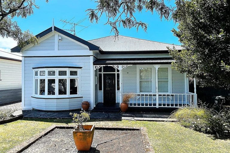 Photo of property in 65 Bristol Square, Hutt Central, Lower Hutt, 5010