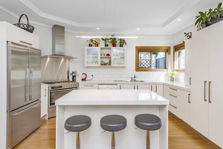 Photo of property in 14 Bealey Road, Leeston, 7683