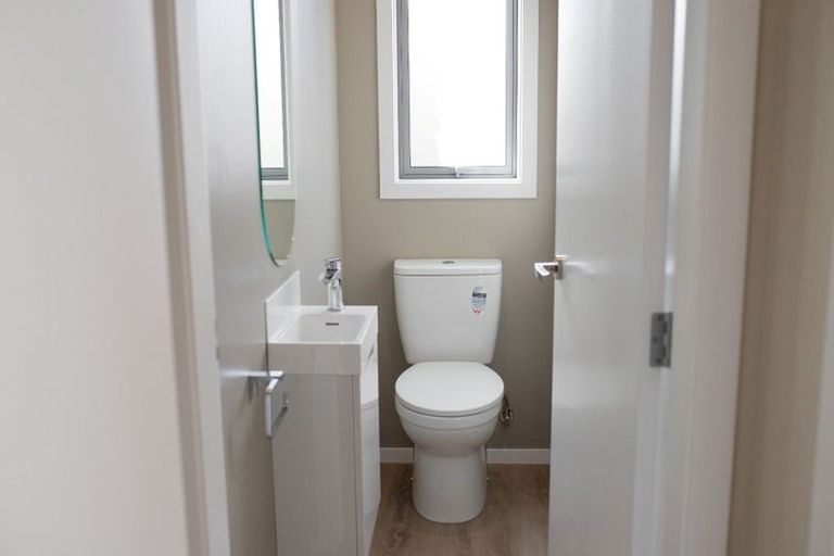 Photo of property in 4/10 Marion Street, Silverstream, Upper Hutt, 5019