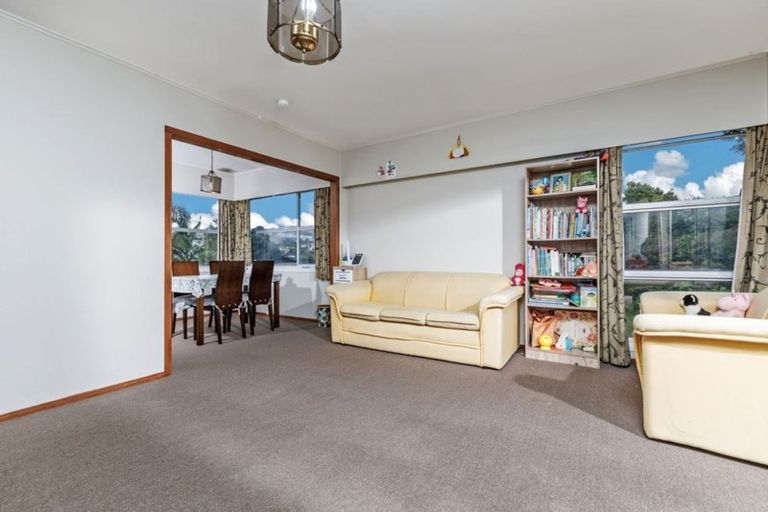 Photo of property in 70 Eban Avenue, Hillcrest, Auckland, 0627