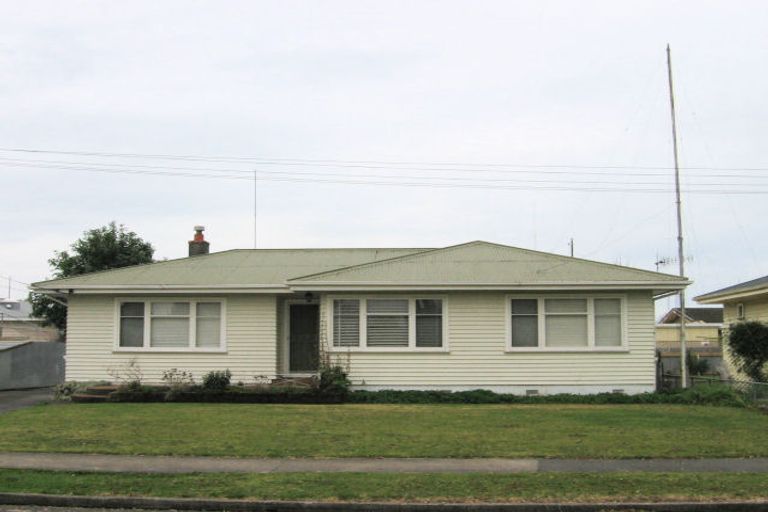 Photo of property in 4 Trevelyan Street, Onekawa, Napier, 4110