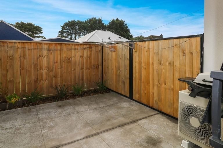 Photo of property in 3/35 Sladden Street, Naenae, Lower Hutt, 5011