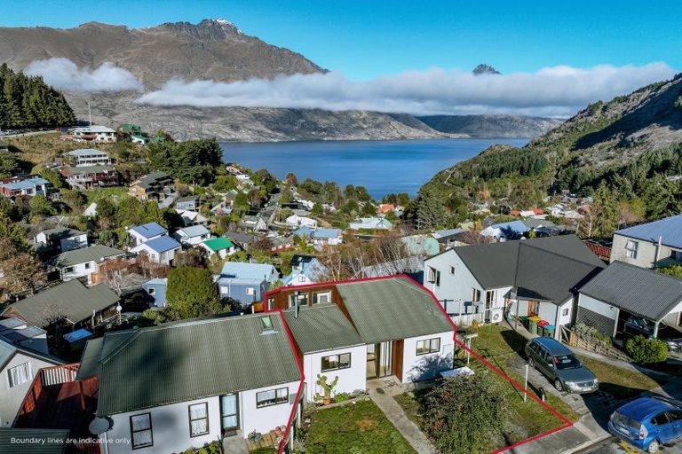 Photo of property in 6a Dart Place, Fernhill, Queenstown, 9300
