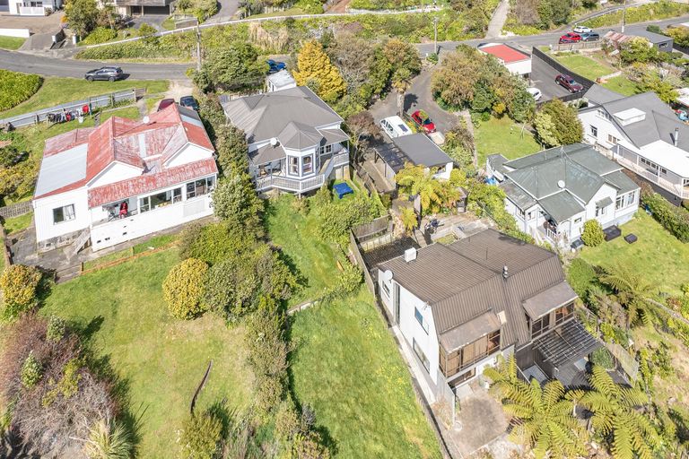 Photo of property in 32 Hipango Terrace, Durie Hill, Whanganui, 4500