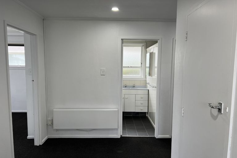 Photo of property in 16 Clyde Carr Crescent, Waimataitai, Timaru, 7910
