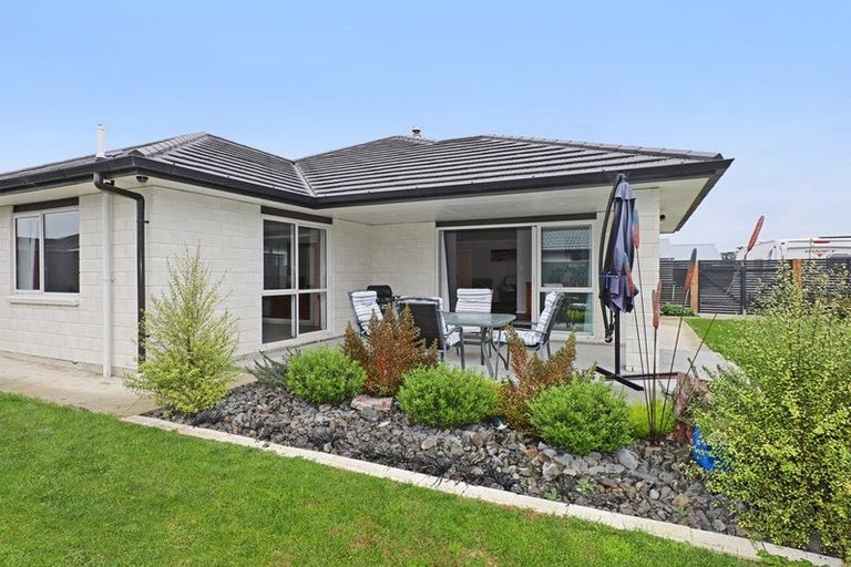 Photo of property in 15 Horton Close, Frimley, Hastings, 4120