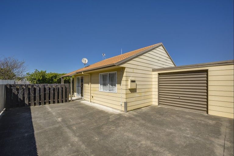 Photo of property in 2/80 Latham Street, Marewa, Napier, 4110