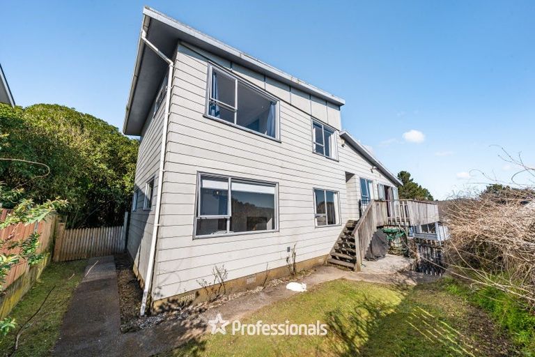 Photo of property in 54 Lord Street, Stokes Valley, Lower Hutt, 5019