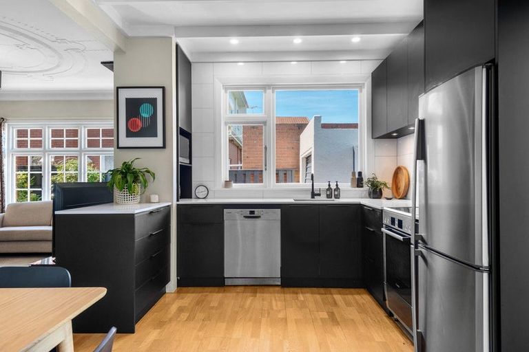 Photo of property in 14 Wilson Avenue, Saint Clair, Dunedin, 9012