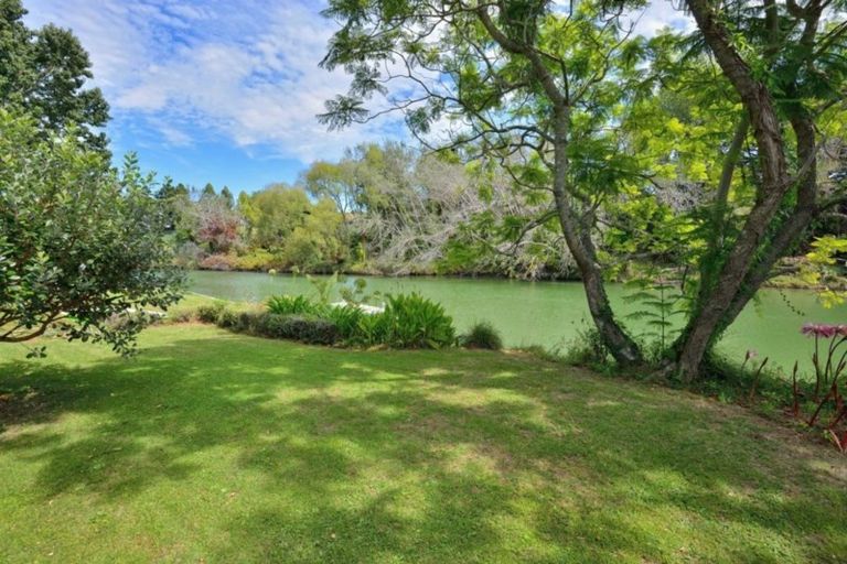 Photo of property in 51 Grant Road, Whataupoko, Gisborne, 4010