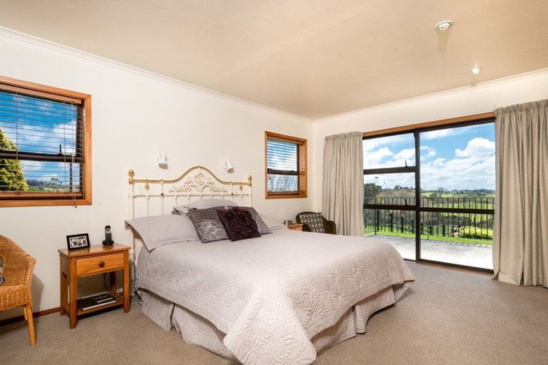 Photo of property in 14 Peters Lane, Taupaki, Henderson, 0782