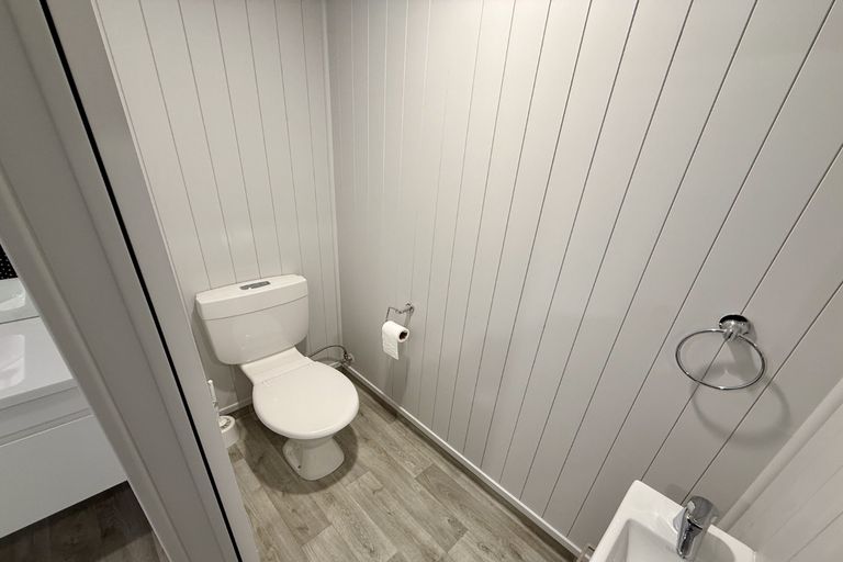 Photo of property in 11 Cooper Place, Papakura, 2110
