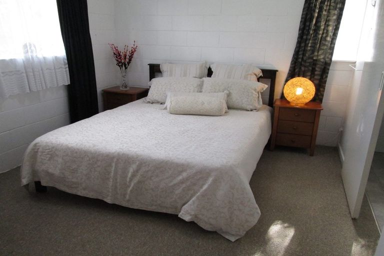 Photo of property in 53 Holland Road, Hillcrest, Auckland, 0627