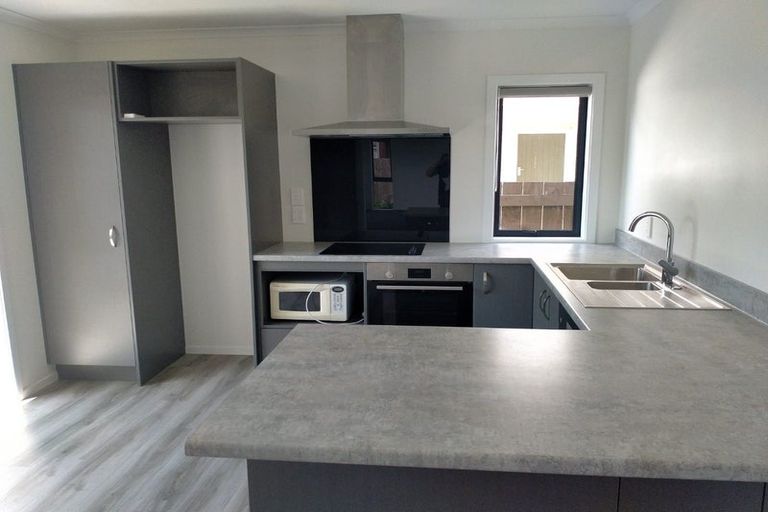 Photo of property in 9a Fitzherbert Road, Wainuiomata, Lower Hutt, 5014