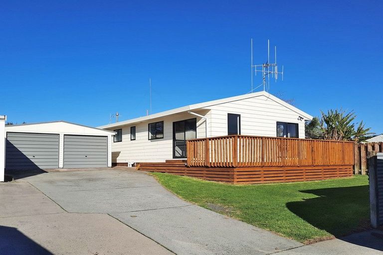 Photo of property in 12a Alverstoke Road, Parkvale, Tauranga, 3112