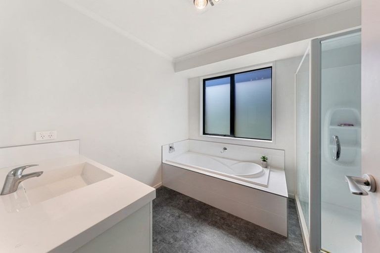 Photo of property in 4 Camburn Court, Pokeno, 2402