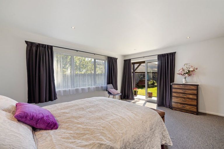 Photo of property in 1 Kelvin Place, Kelvin Heights, Queenstown, 9300