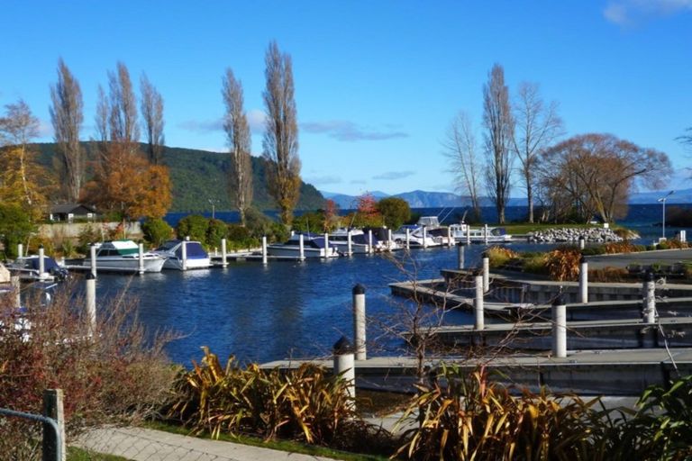 Photo of property in 41/500 Kinloch Road, Kinloch, Taupo, 3377
