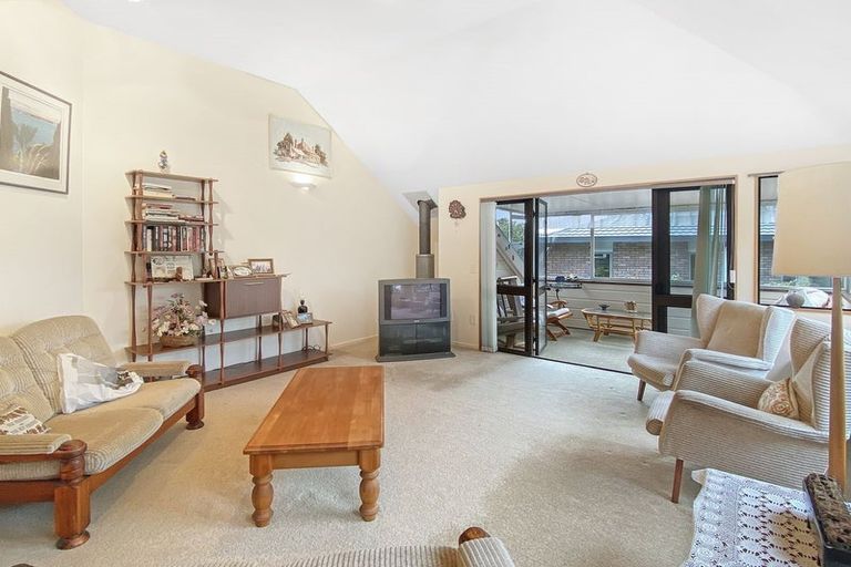 Photo of property in 74 Ngahere Drive, Horahora, Whangarei, 0110