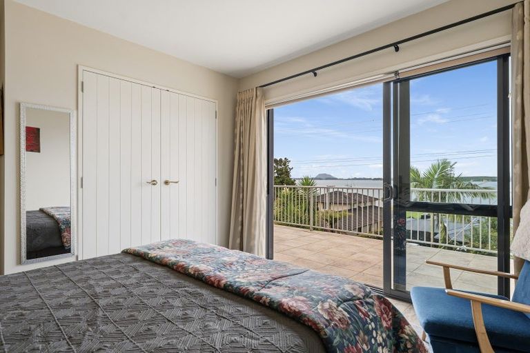 Photo of property in 33 Harbour View Road, Omokoroa, 3114