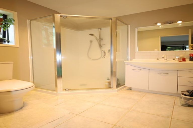 Photo of property in 17a Seymour Place, Bellevue, Tauranga, 3110