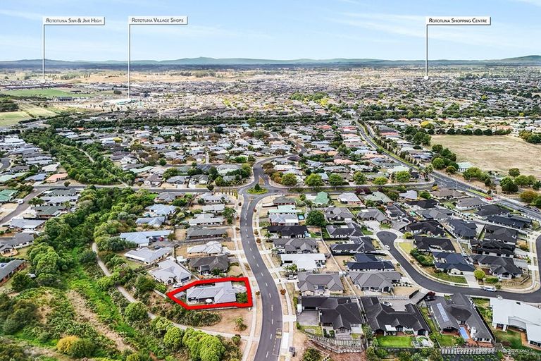 Photo of property in 20 Magellan Rise, Flagstaff, Hamilton, 3210