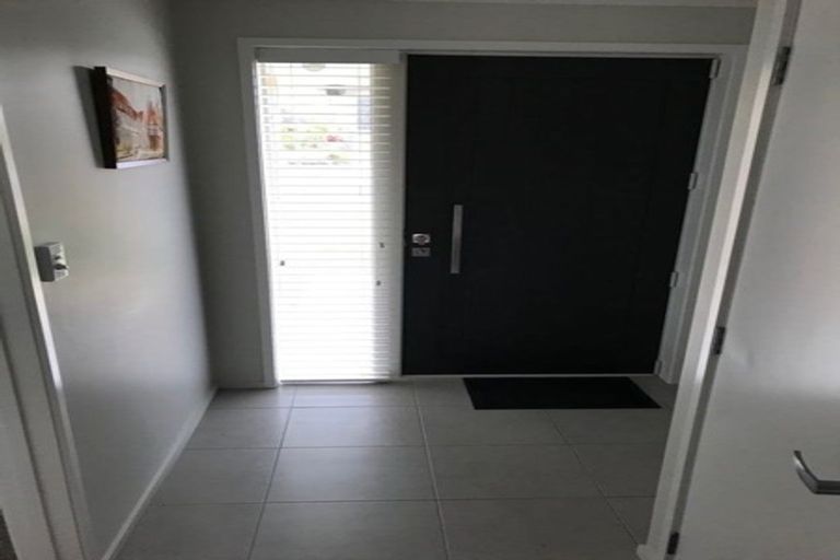 Photo of property in 42 Raithburn Terrace, Pokeno, 2402