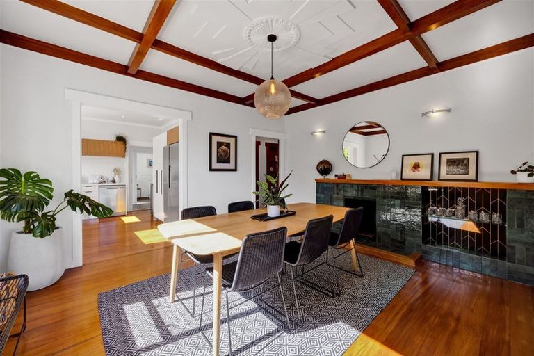 Photo of property in 26 Mclean Street, Strandon, New Plymouth, 4312