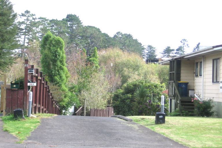 Photo of property in 1/64 Borich Road, Sunnyvale, Auckland, 0612