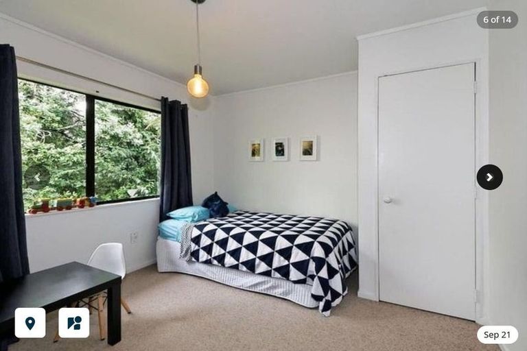 Photo of property in 2a Hughes Terrace, Te Atatu Peninsula, Auckland, 0610