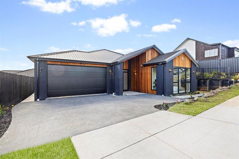 Photo of property in 28 Spudman Rise, Pukekohe, 2120